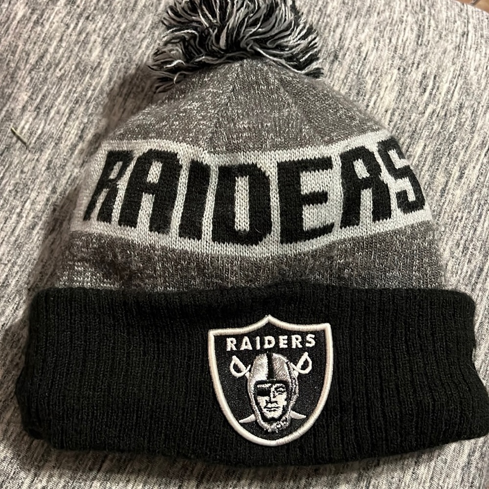 New ERA Los Angeles, Raiders, pom-pom beanie